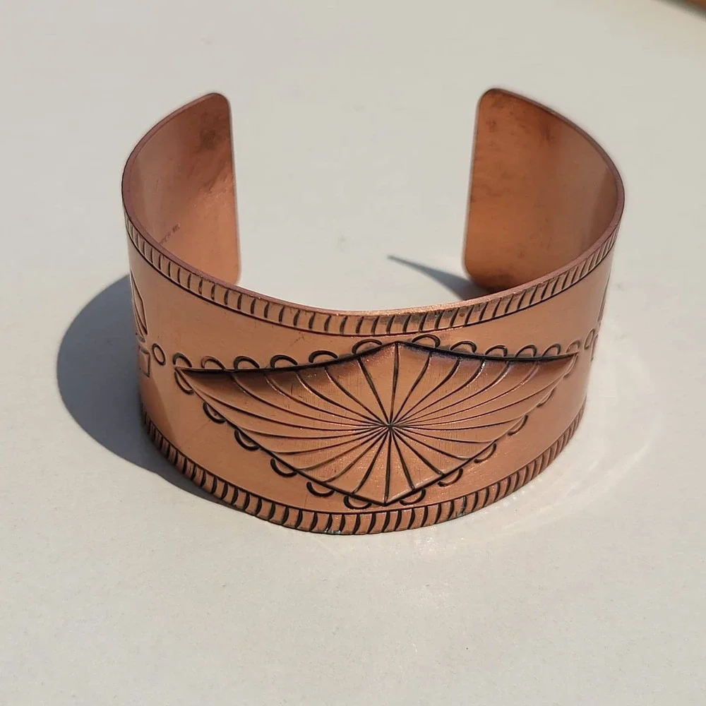 Vintage Bell Trading Post Copper Cuff Bracelet Rose Gold Geometric Stamped